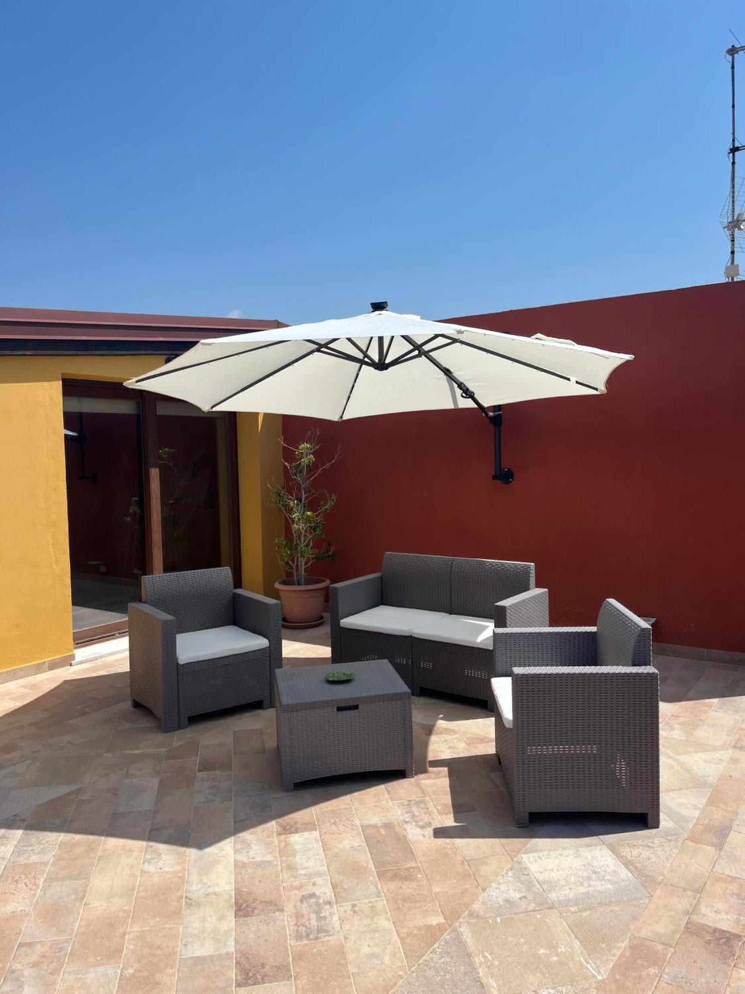 B&B Around The World Villa San Giovanni Exterior foto